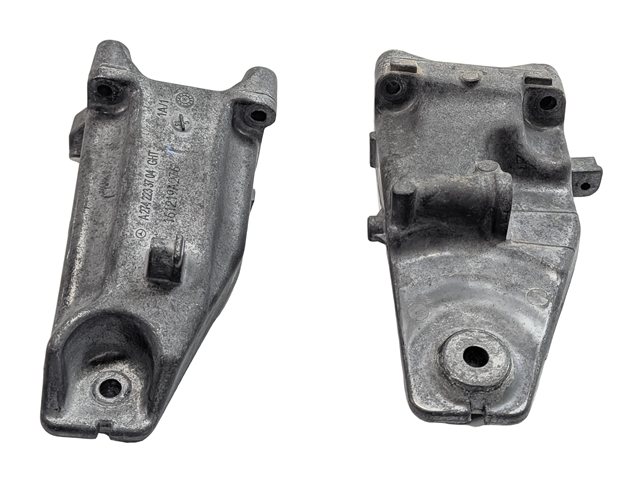 Thumbnail 2: 2017 MERCEDES C300 (W205) 2.0L (274.920) ENGINE LEFT & RIGHT MOTOR MOUNT SET/2