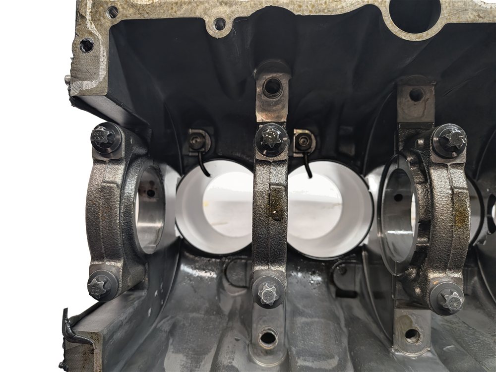 Thumbnail 4: 2016-2017 MERCEDES C300 (W205) 2.0L M274 4MATIC ENGINE BARE CYLINDER BLOCK