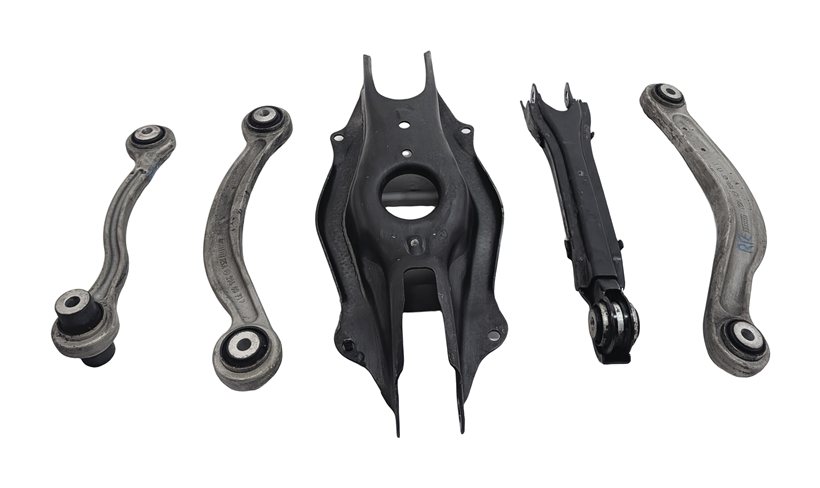 2017 MERCEDES C300 (W205) REAR RIGHT PASSENGER SUSPENSION CONTROL ARM SET/5