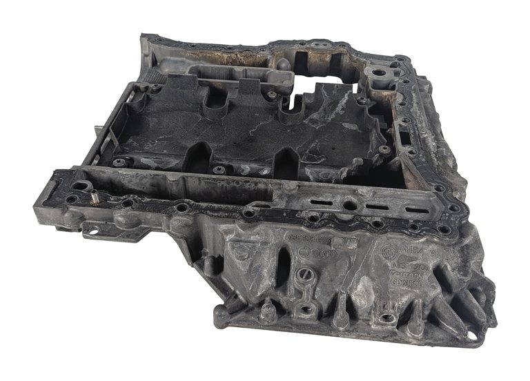 Thumbnail 5: 08-17 AUDI A4 S4 A5 S5 A6 A7 A8 Q5 Q7 B8 8K 8T 8R 3.0L 3.2L UPPER ENGINE OIL PAN