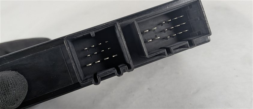 Thumbnail 5: 2007-2015 AUDI Q7 (4L) TRAILER HITCH TOW TOWING CONTROL MODULE