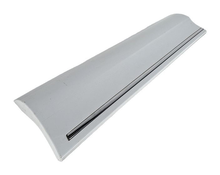 2010-2015 AUDI Q7 REAR LEFT LOWER DOOR TRIM MOULDING (w/out SLINE) (White)
