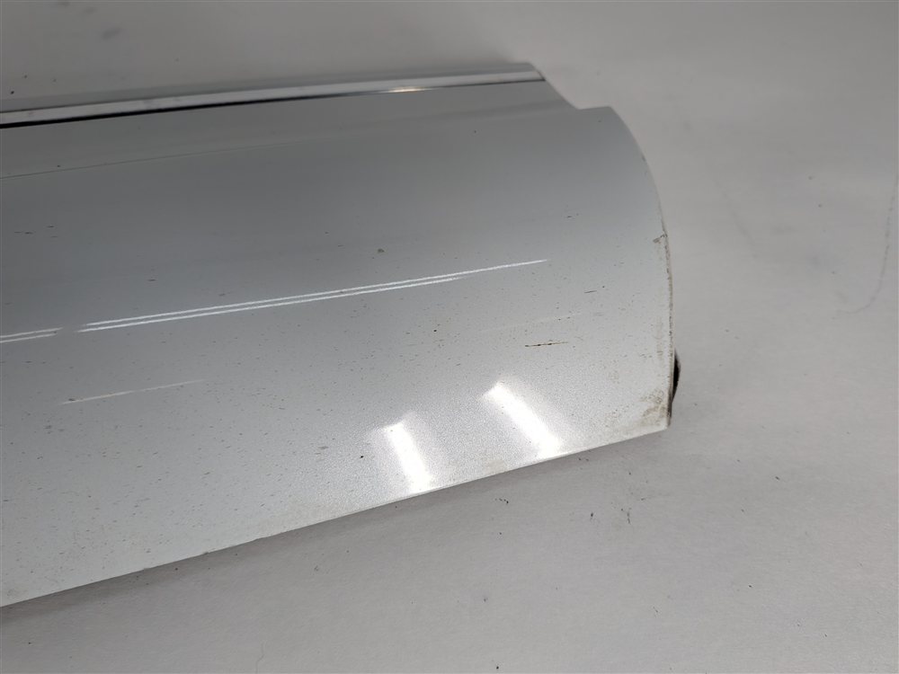 Thumbnail 8: 2010-2015 AUDI Q7 REAR RIGHT LOWER DOOR TRIM MOULDING (w/out SLINE) (White)