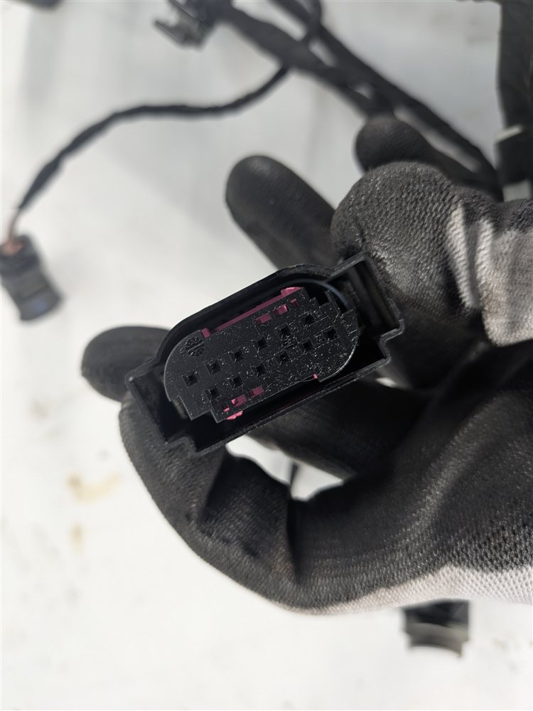 Thumbnail 6: 2015 AUDI Q7 (4L) REAR PDC PARK ASSIST SENSOR SET w/HARNESS (White)