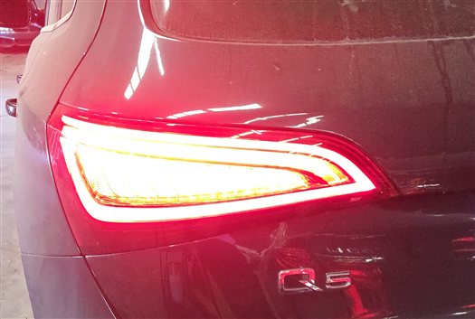 Thumbnail 2: 2013-2017 AUDI Q5 SQ5 (B8 8R) REAR LEFT DRIVER TAILLIGHT BRAKE LIGHT LAMP (LED)
