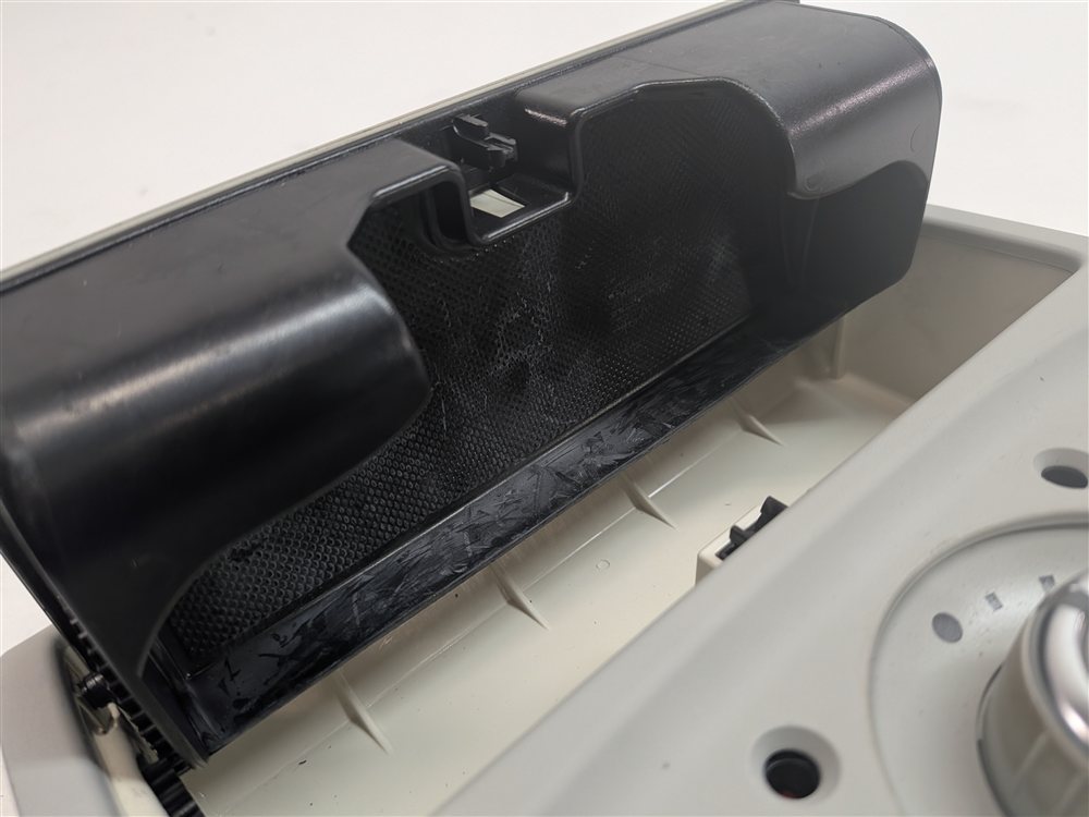 Thumbnail 11: 2013 AUDI Q5 (B8 8R) FRONT ROOF DOME COURTESY LIGHT (Grey)