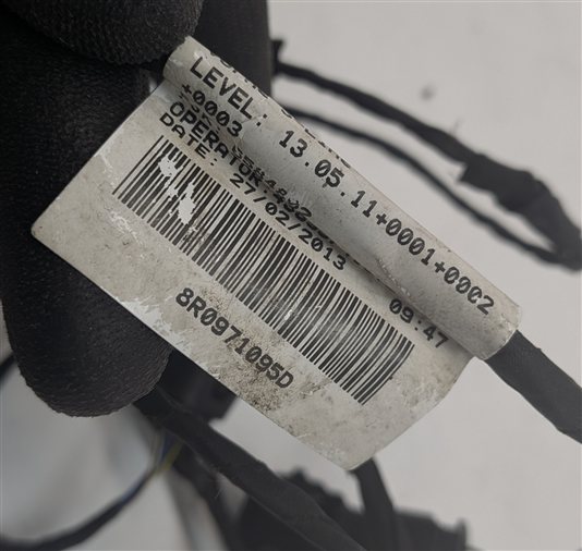 Thumbnail 7: 2013 AUDI Q5 (B8 8R) FRONT BUMPER PARK ASSIST PDC SENSORS w/WIRE HARNESS (Blue)