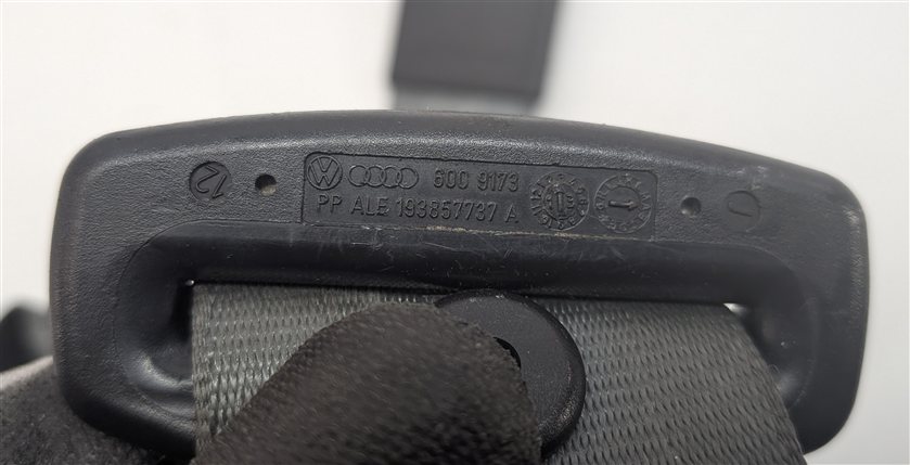 Thumbnail 9: 09-17 AUDI Q5 8R FRONT RIGHT PASSENGER SEAT SEATBELT RETRACTOR (Grey)