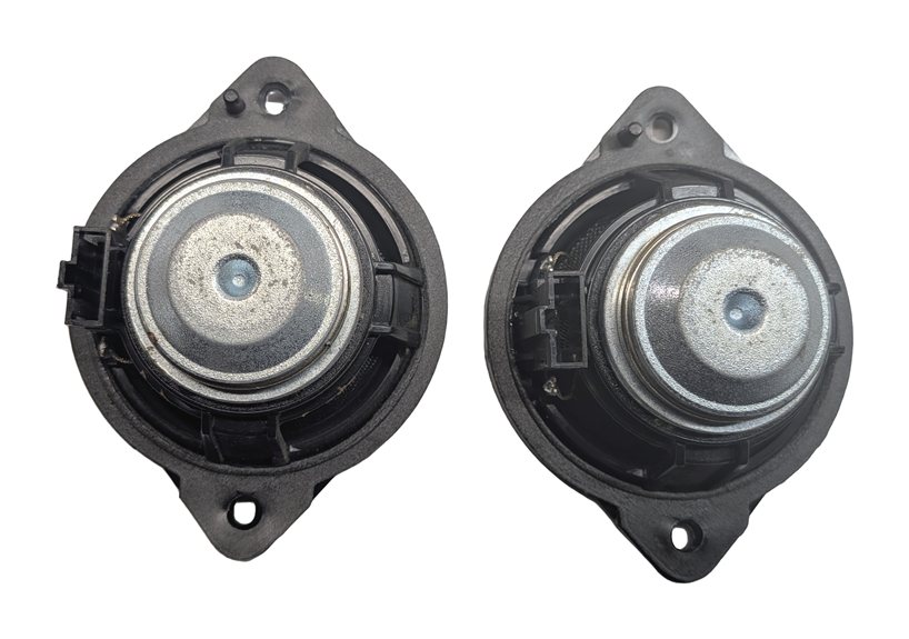 Thumbnail 5: 2013 AUDI Q5 (B8 8R) BANG & OLUFSEN B&O PREMIUM AUDIO STEREO SPEAKER SET