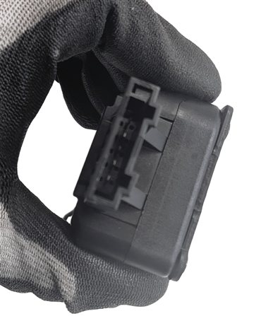 Thumbnail 5: 2013 AUDI Q5 (B8 8R) REAR TRUNK LOWER STRIKER LATCH PLATE w/ACTUATOR LOCK MOTOR