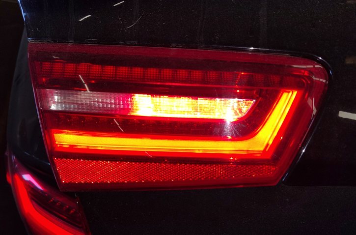 Thumbnail 2: 2012-2015 AUDI A6 S6 (C7) LEFT DRIVER TRUNK INNER TAILLIGHT LIGHT LAMP (LED)