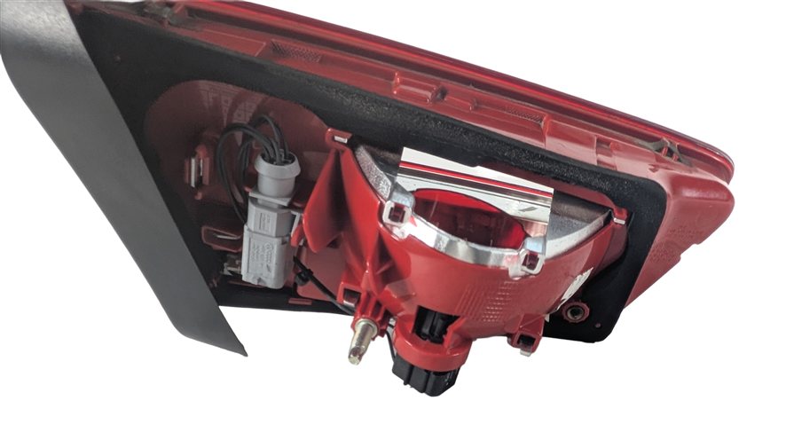 Thumbnail 5: 2012-2015 AUDI A6 S6 (C7) RIGHT PASSENGER TRUNK INNER TAILLIGHT LIGHT LAMP (LED)
