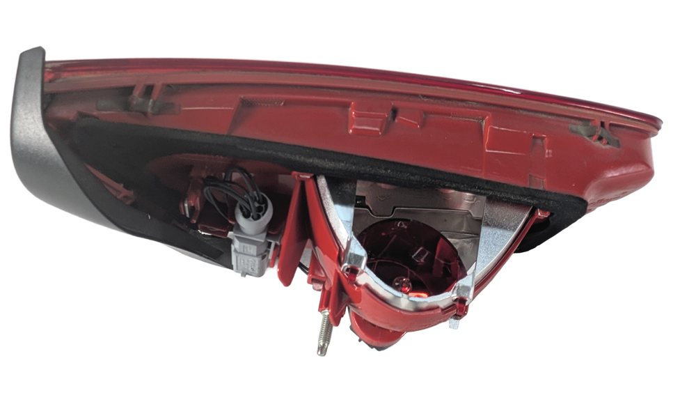 Thumbnail 6: 2012-2015 AUDI A6 S6 (C7) RIGHT PASSENGER TRUNK INNER TAILLIGHT LIGHT LAMP (LED)