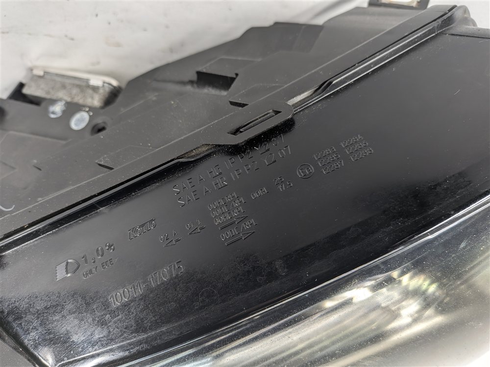 Thumbnail 9: 2009-2012 AUDI Q5 (8R) RIGHT PASSENGER HID XENON HEADLIGHT LIGHT LAMP (NON AFS)