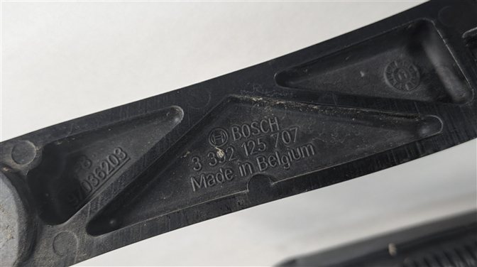 Thumbnail 4: 2009-2017 AUDI Q5 SQ5 (B8 8R) FRONT LEFT & RIGHT WINDSHIELD WIPER ARM SET-2
