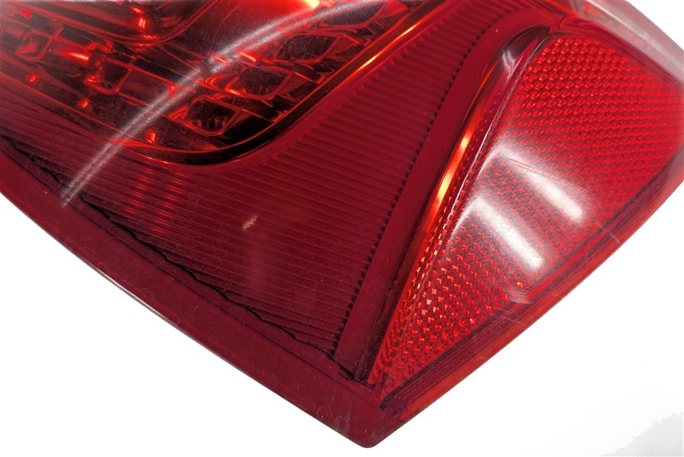 Thumbnail 10: 2009-2012 AUDI Q5 (8R) RIGHT PASSENGER REAR TRUNK TAILLIGHT BRAKE LIGHT LAMP