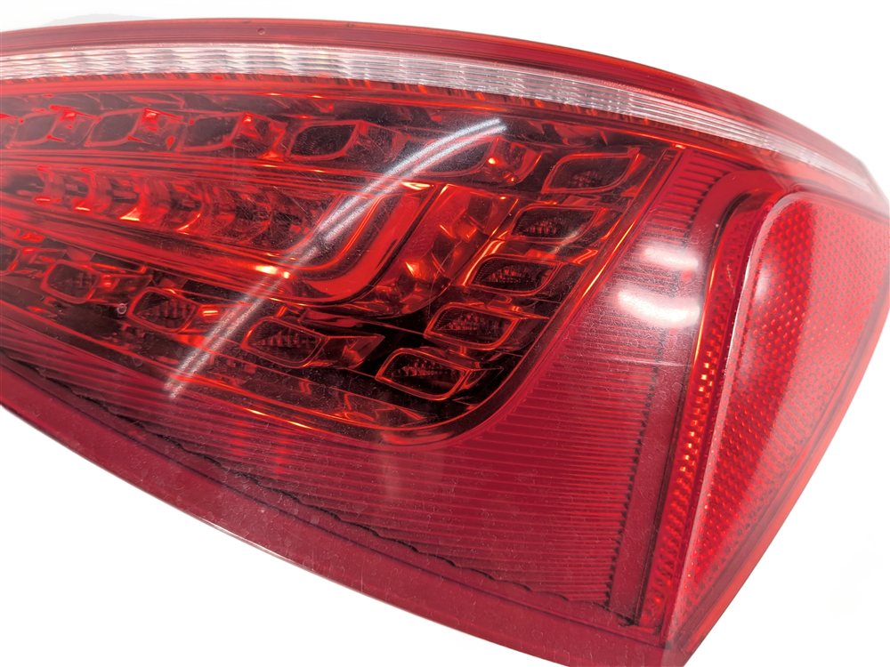 Thumbnail 11: 2009-2012 AUDI Q5 (8R) RIGHT PASSENGER REAR TRUNK TAILLIGHT BRAKE LIGHT LAMP