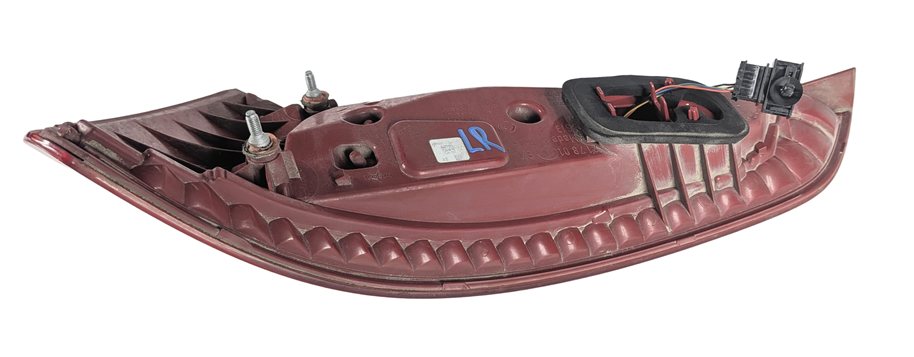 Thumbnail 6: 2009-2012 AUDI Q5 (8R) LEFT DRIVER REAR TRUNK TAILLIGHT BRAKE LIGHT LAMP
