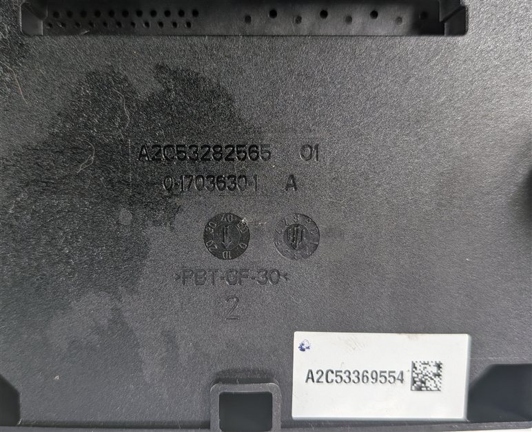 Thumbnail 6: 2011 AUDI Q5 (B8 8R) ELECTRONIC PARK PARKING BRAKE CONTROL MODULE COMPUTER