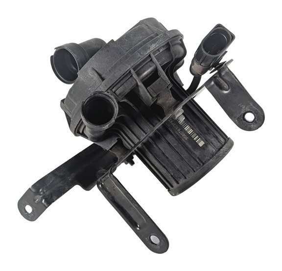 Thumbnail 3: 2011 AUDI Q5 (B8 8R) 3.2L CALB ENGINE SECONDARY AIR INJECTION SMOG PUMP
