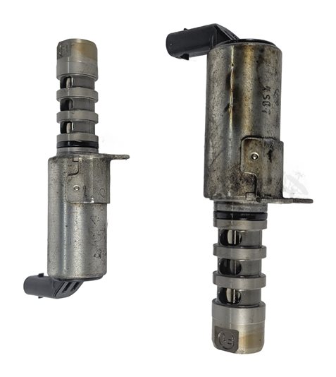 Thumbnail 4: 2011 AUDI Q5 B8 8R 3.2L CALB ENGINE CAMSHAFT ADJUSTER SOLENOID VALVE SET/2