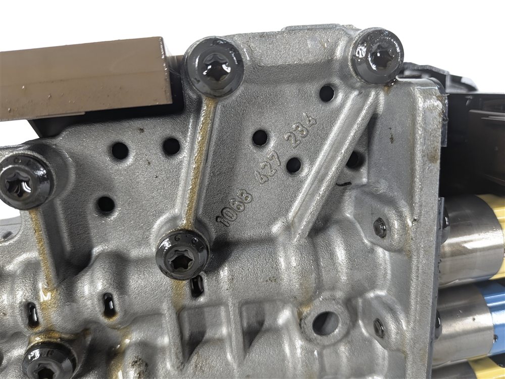 Thumbnail 7: 2009-2012 AUDI Q5 (8R) 3.2L V6 A/T AUTO AUTOMATIC TRANSMISSION VALVE BODY