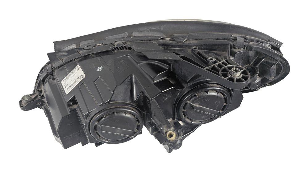 Thumbnail 6: 2012-2015 MERCEDES BENZ C250 C300 C350 (W204) RIGHT PASSENGER HALOGEN HEADLIGHT