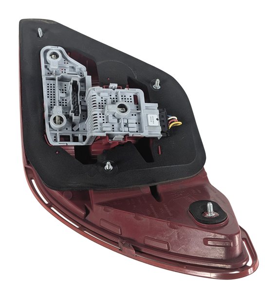 Thumbnail 5: 2012-2015 MERCEDES BENZ C250 C300 C350 (W204) LEFT DRIVER TAILLIGHT BRAKE LIGHT