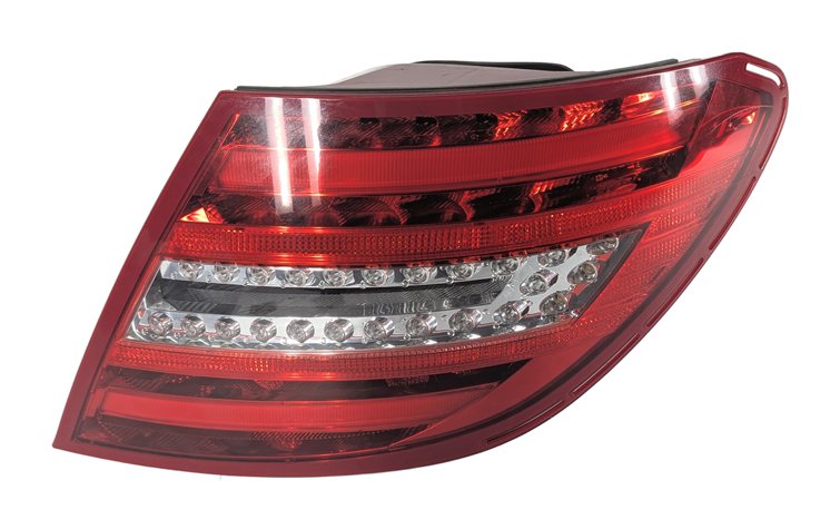 Thumbnail 3: 12-15 MERCEDES BENZ C250 C300 C350 (W204) RIGHT PASSENGER TAILLIGHT BRAKE LIGHT