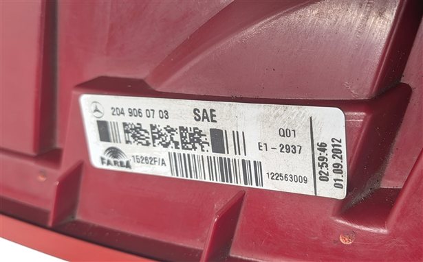 Thumbnail 7: 12-15 MERCEDES BENZ C250 C300 C350 (W204) RIGHT PASSENGER TAILLIGHT BRAKE LIGHT