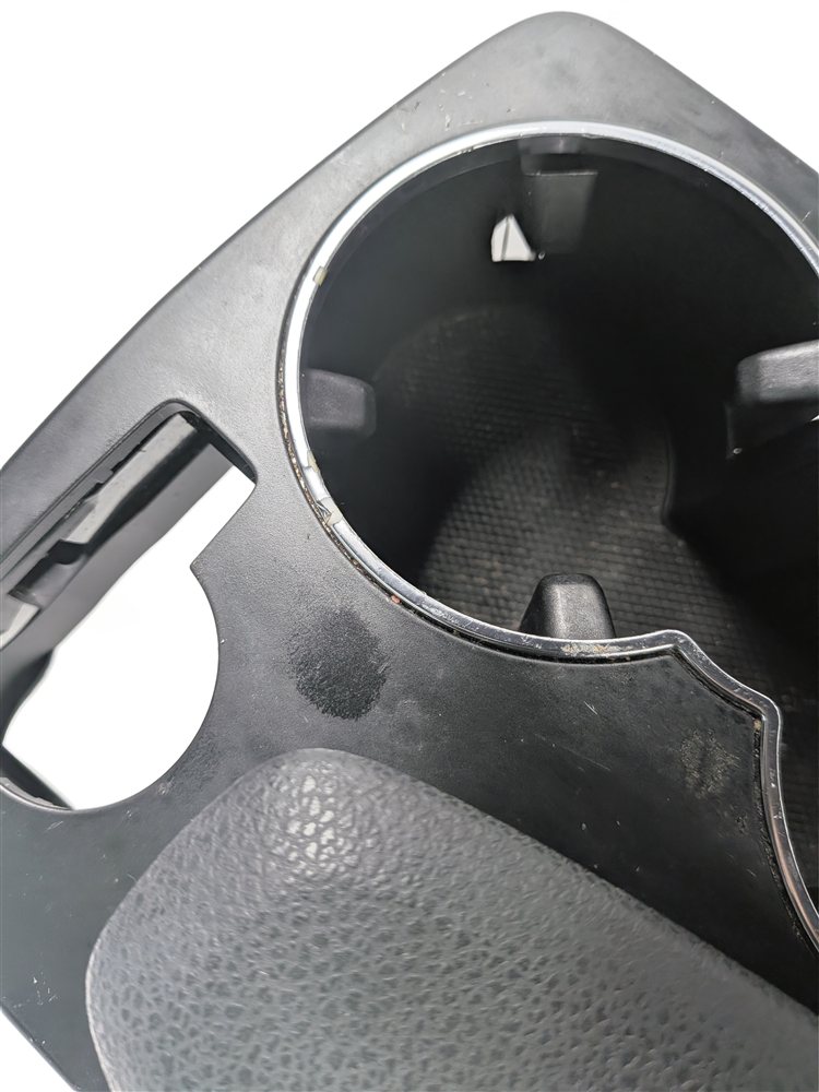 Thumbnail 9: 12-15 MERCEDES BENZ C250 C300 C350 (W204) COUPE / SEDAN CENTER CONSOLE (Black)