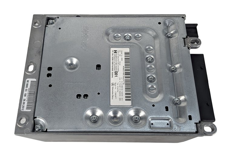 Thumbnail 4: 2012-2015 MERCEDES C E G GLK CLASS (W204 W212 X204 X463) BECKER AUDIO AMPLIFIER