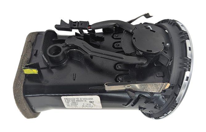 Thumbnail 3: 2013 MERCEDES C250 W204 FRONT RIGHT PASSENGER DASH HEAT AIR AC HVAC VENT (Black)