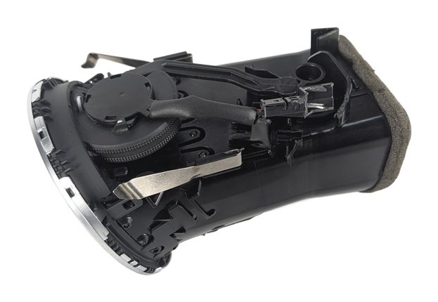 Thumbnail 5: 2013 MERCEDES C250 W204 FRONT RIGHT PASSENGER DASH HEAT AIR AC HVAC VENT (Black)