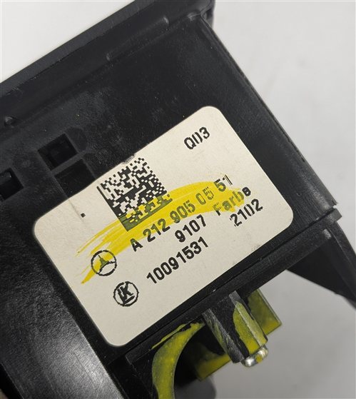 Thumbnail 6: 2008-2015 MERCEDES C-CLASS (W204) 15-21 C63 AMG (W205) HEADLIGHT SWITCH CONTROL