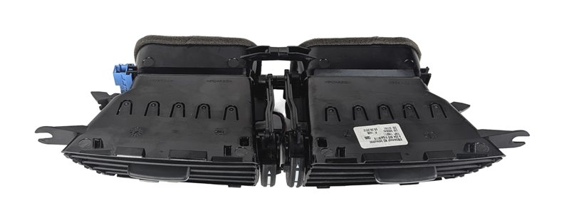 Thumbnail 3: 2013 MERCEDES C250 (W204) FRONT CENTER DASH HEAT AIR AC HVAC VENT (Black)