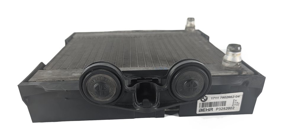 Thumbnail 3: 11-19 BMW 535i 535iGT 640i 740i (F01 F06 F07 F10) 2.0T 3.0L AUXILIARY RADIATOR