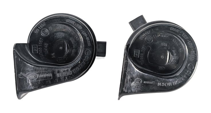 Thumbnail 2: 2011-2016 BMW 528i 535i 535iGT 550i 550iGT M5 (F10 F07) HIGH & LOW TONE HORN SET