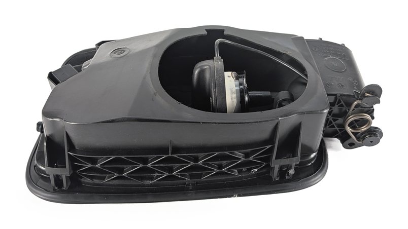 Thumbnail 5: 11-16 BMW 528i 535i 550i M5 (F10) GAS FILLER FUEL TANK DOOR w/HOUSING (Havanna)