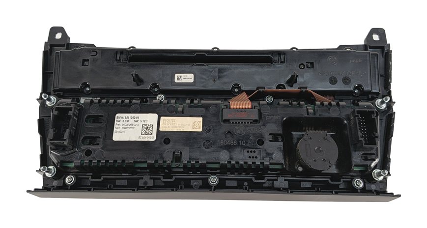 Thumbnail 3: 11-16 BMW 5 M5 SERIES (F10) HEATER A/C TEMPERATURE & RADIO CONTROL PANEL (BLACK)