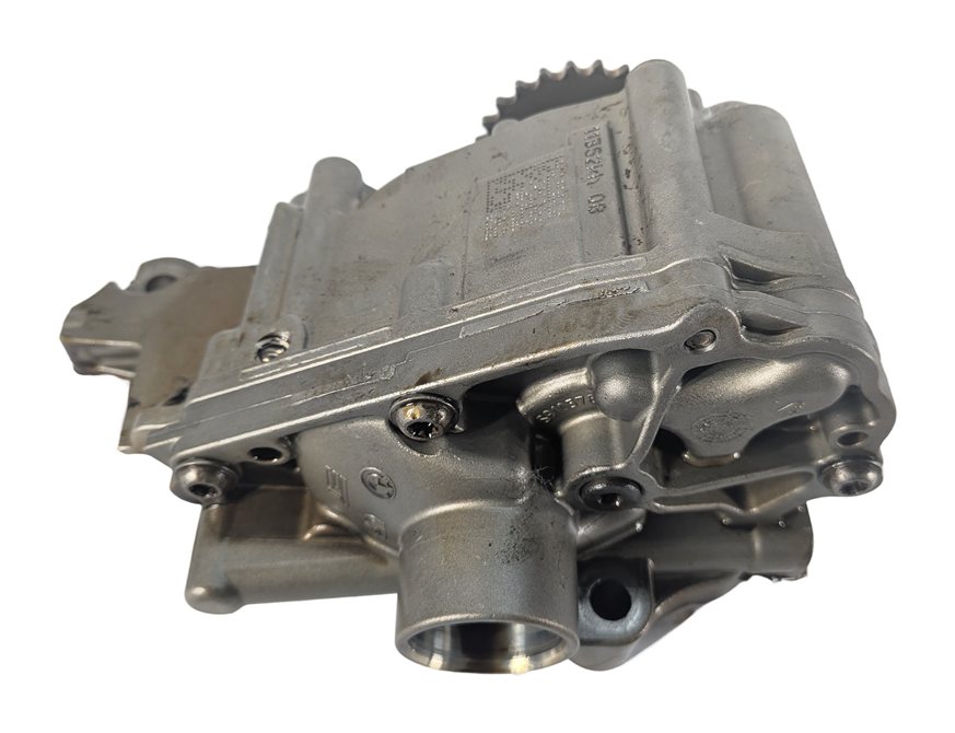 Thumbnail 2: 2011 BMW 535i (F10) 3.0L N55 ENGINE OIL FLUID PUMP