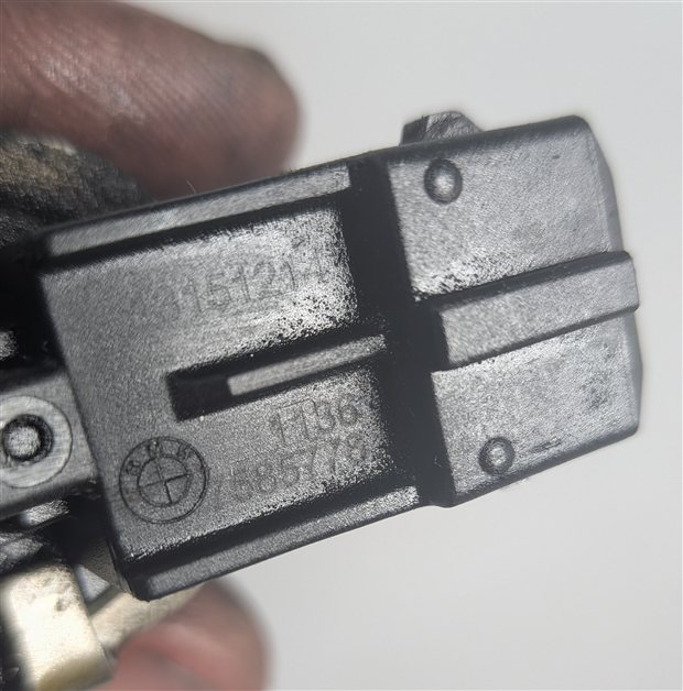 Thumbnail 5: 2011 BMW 535i F10 3.0L N55 ENGINE VANOS VARIABLE VALVE TIMING SOLENOID SET/2