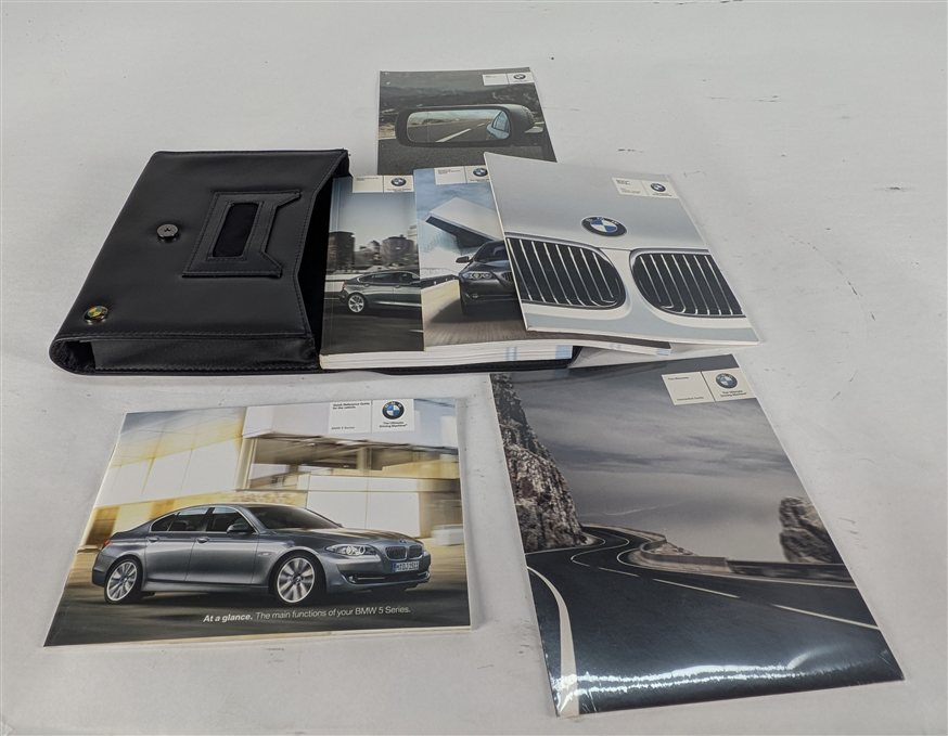 2011 BMW 535i (F10) 3.0L OWNER'S MANUAL BOOKLET w/ CASE