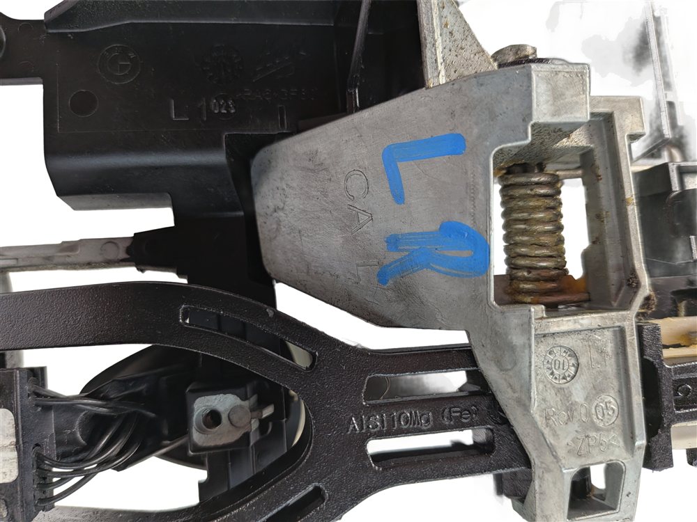 Thumbnail 5: 11-16 BMW 528i 535i 550i M5 (F10) LEFT FRONT DRIVER COMFORT DOOR HANDLE(Havanna)