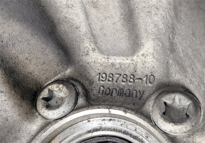 Thumbnail 5: 13-19 BMW 2 3 SERIES (F22 F30) X-DRIVE AWD FRONT LEFT DRIVER SPINDLE KNUCKLE HUB