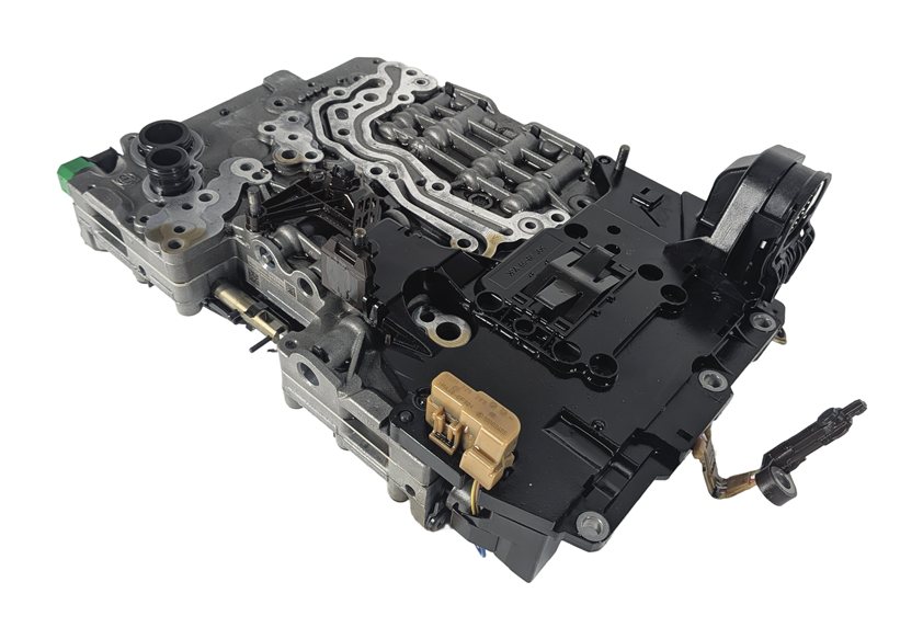 Thumbnail 7: 2014-2018 BMW 328i (F30) DIESEL X-DRIVE AWD 8HP-45 TRANSMISSION VALVE BODY 