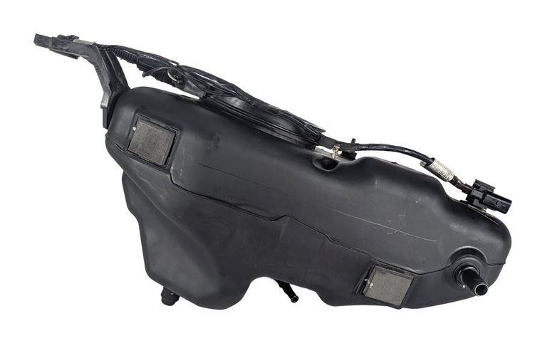 Thumbnail 4: 14-18 BMW 328i (F30) 2.0L N47T DIESEL EXHAUST FLUID DEF SCR ACTIVE TANK w/ PUMP