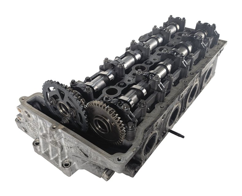 Thumbnail 1: 2014-2018 BMW 328i X3 (F25 F30) 2.0L N47T TURBO DIESEL ENGINE CYLINDER HEAD