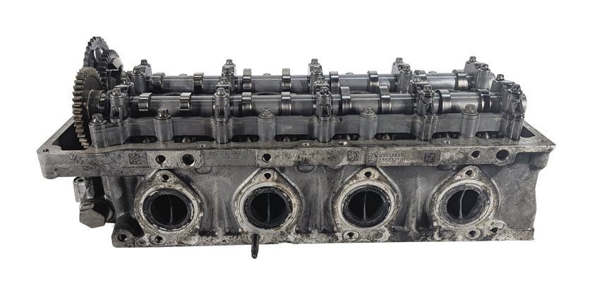 Thumbnail 2: 2014-2018 BMW 328i X3 (F25 F30) 2.0L N47T TURBO DIESEL ENGINE CYLINDER HEAD