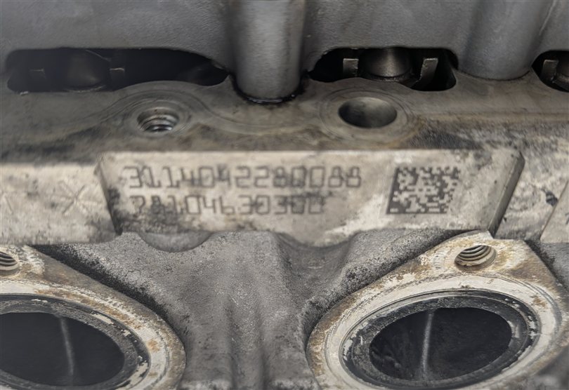 Thumbnail 9: 2014-2018 BMW 328i X3 (F25 F30) 2.0L N47T TURBO DIESEL ENGINE CYLINDER HEAD